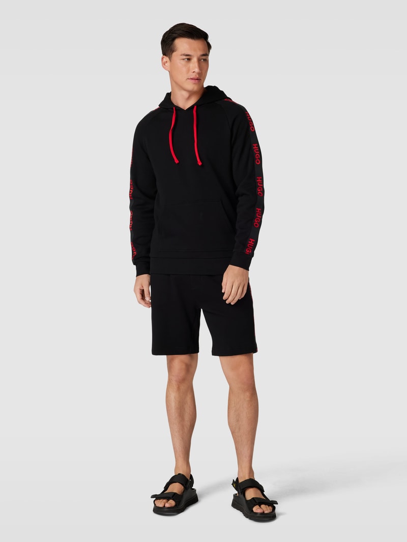 Sweatshorts mit Logo-Details Modell 'Sporty' in schwarz