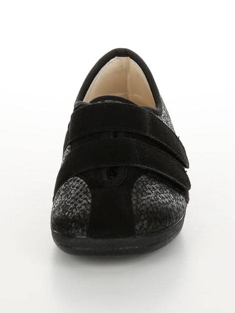Klettslipper mit verstellbaren Klettverschlüssen