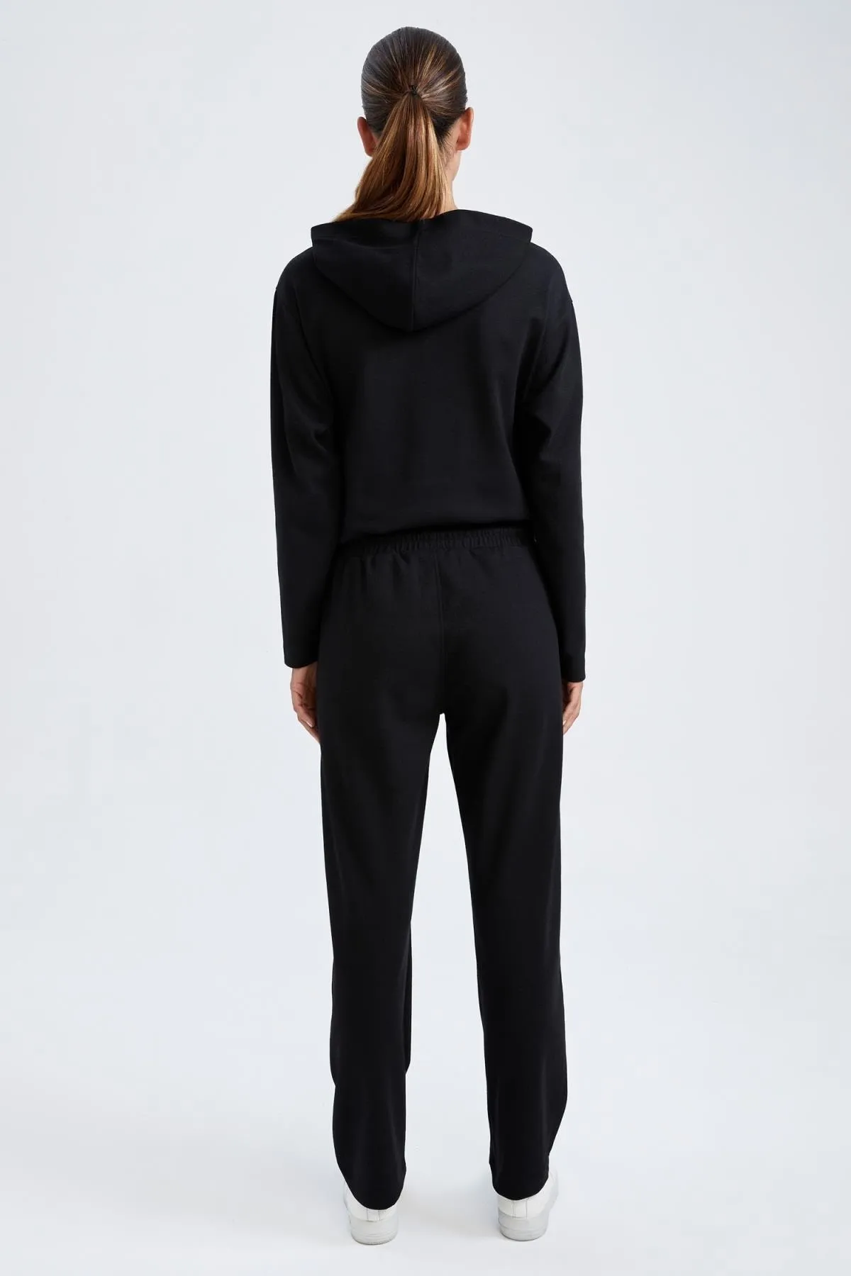 DeFacto  Passform: Standard-Fit-Jogginghose