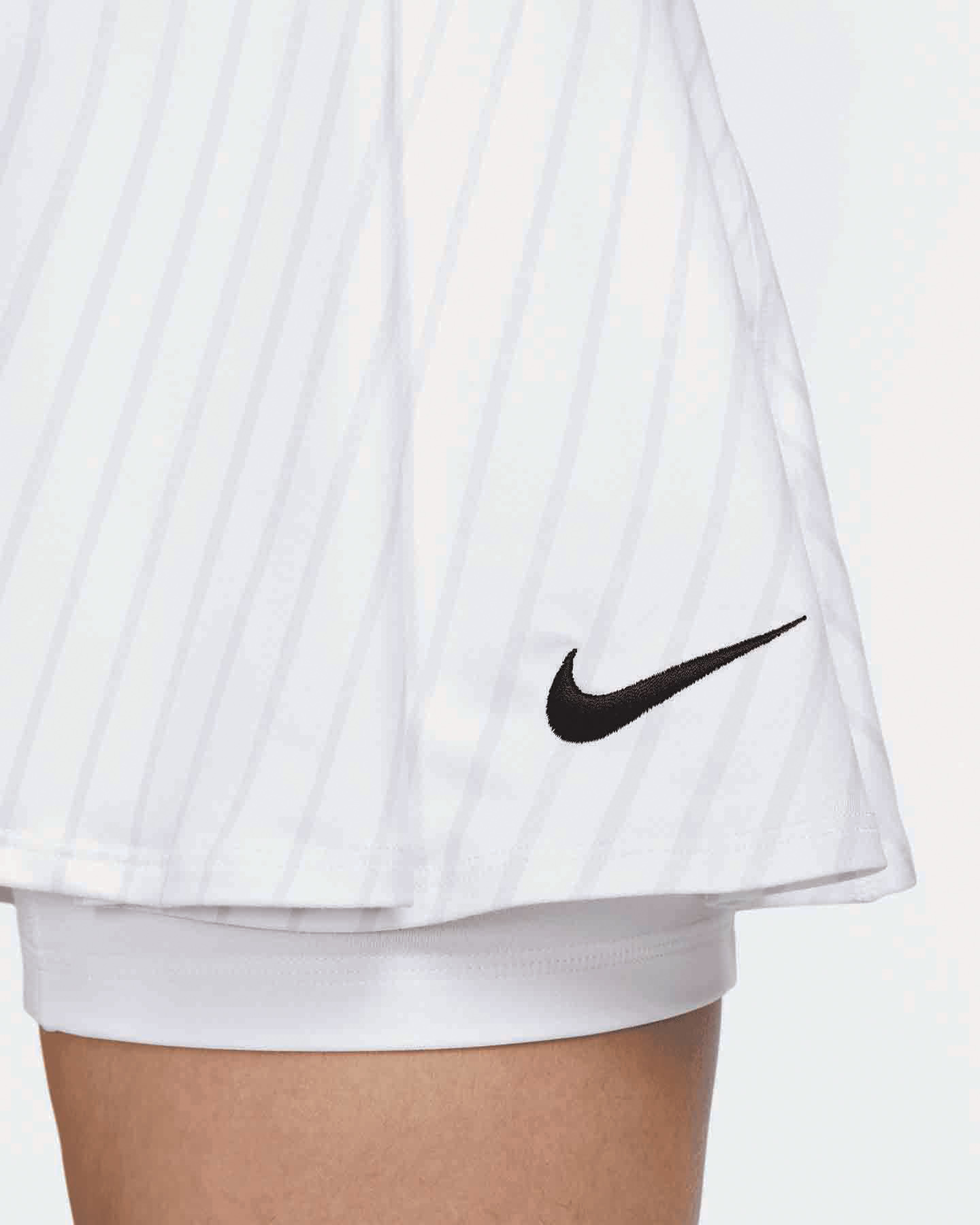 Dolne buty tenisowe Nike Victory W FD5582-100