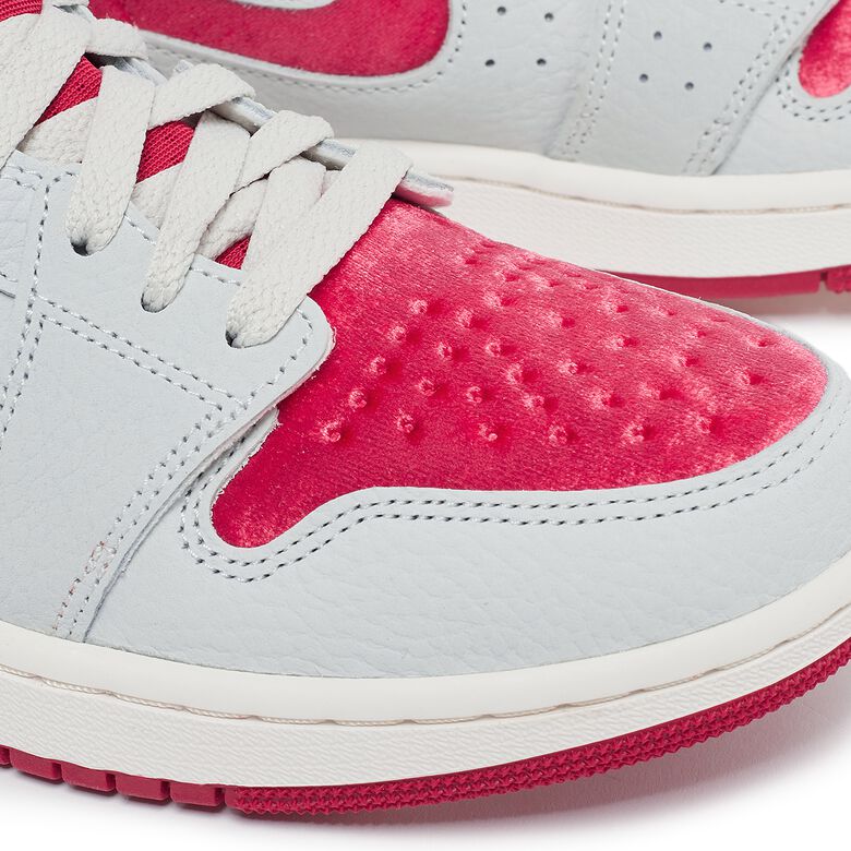 NIKE Air Jordan 1 Zoom Air Comfort 2 SP summit white/gym red-phantom