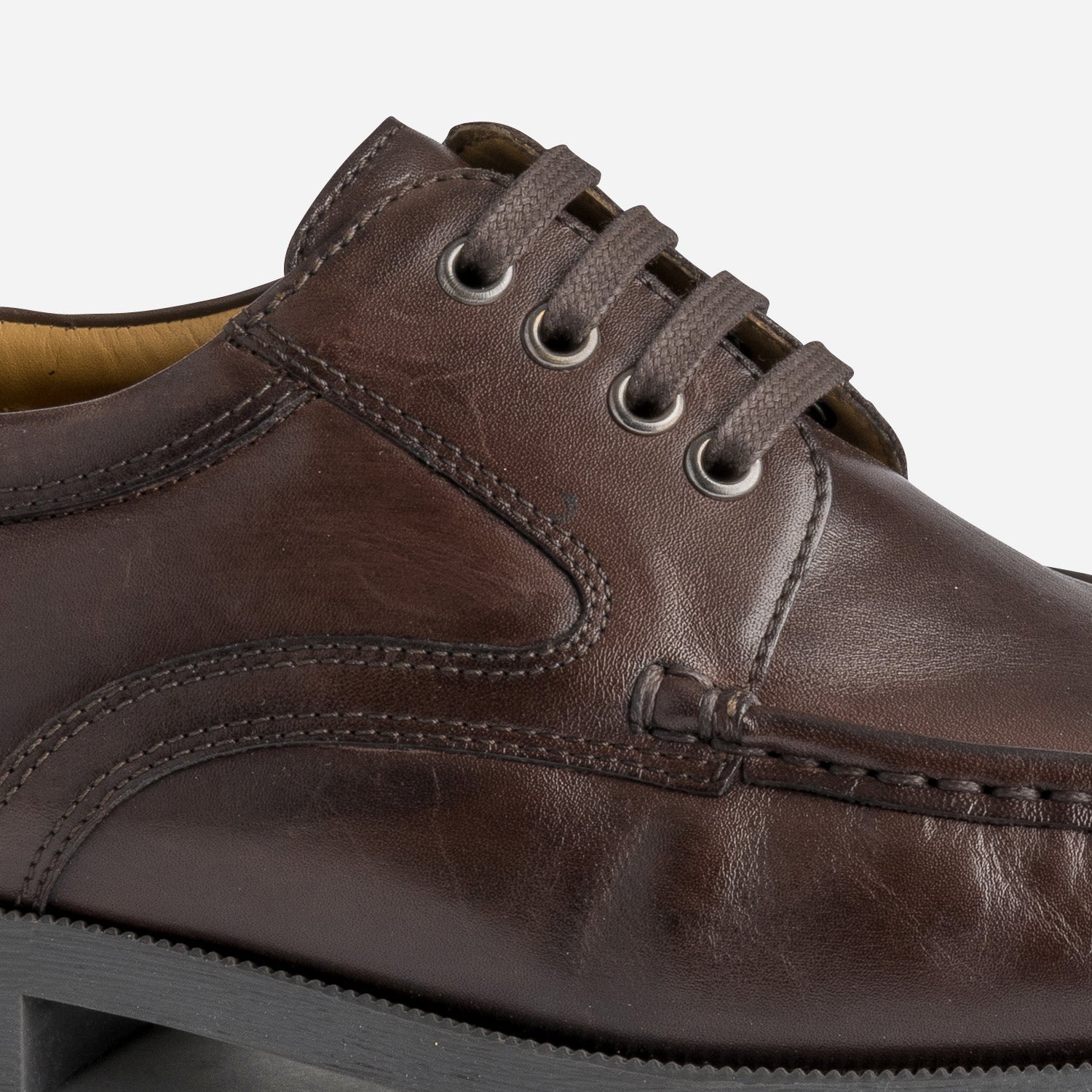 Derby marron en cuir