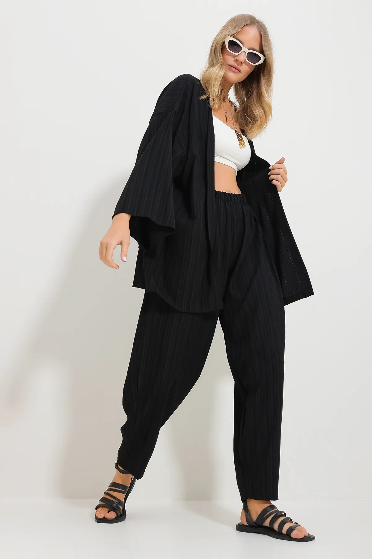 Trend Alaçatı Stili  Damen-Kimono-Jacke mit lockerer Passform, gewebt, Schwarz, Doppelanzug, Alc-X11694