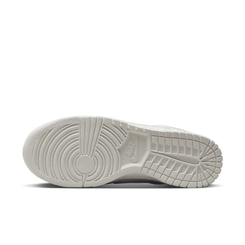 Nike Dunk Low FD0803-100 / weiss
