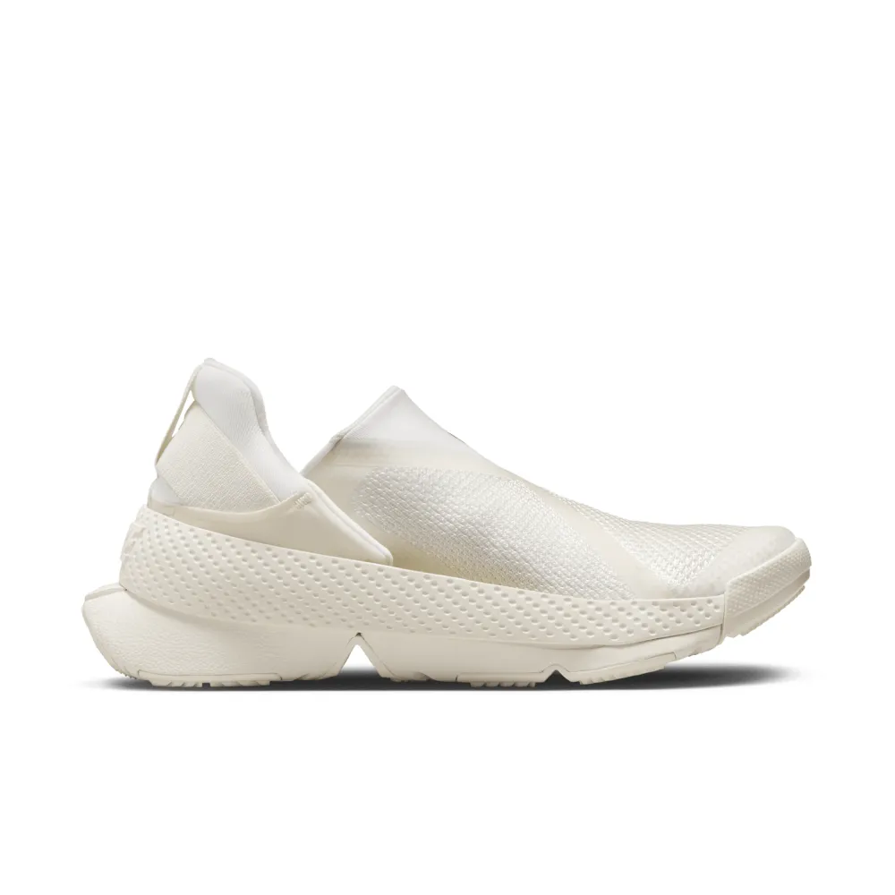 Nike Go FlyEase DR5540-105 / braun