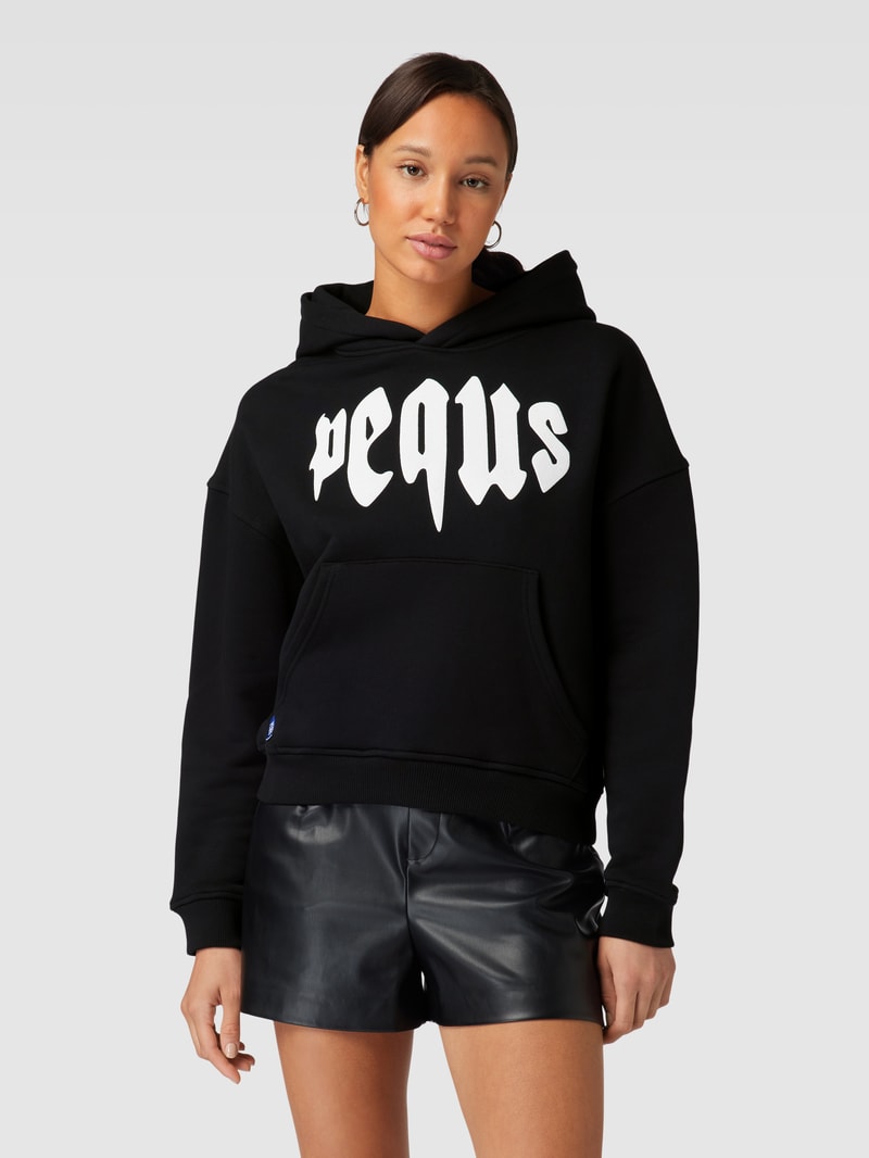 Hoodie mit Label-Print in schwarz