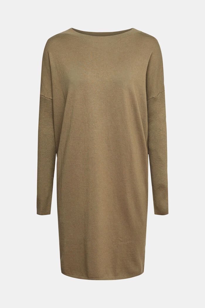 Knielanges Strickkleid