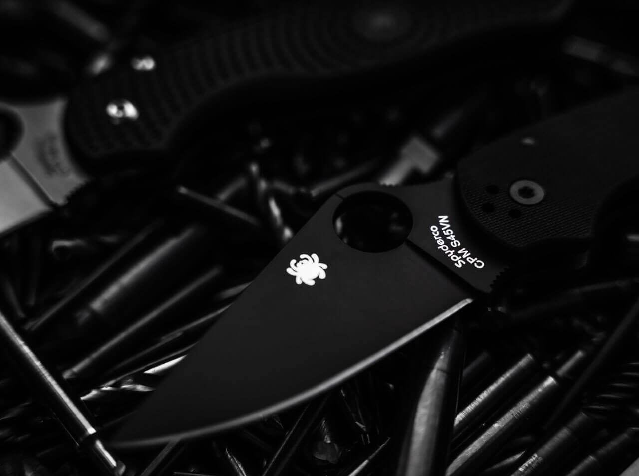 Para 3 G10 Black