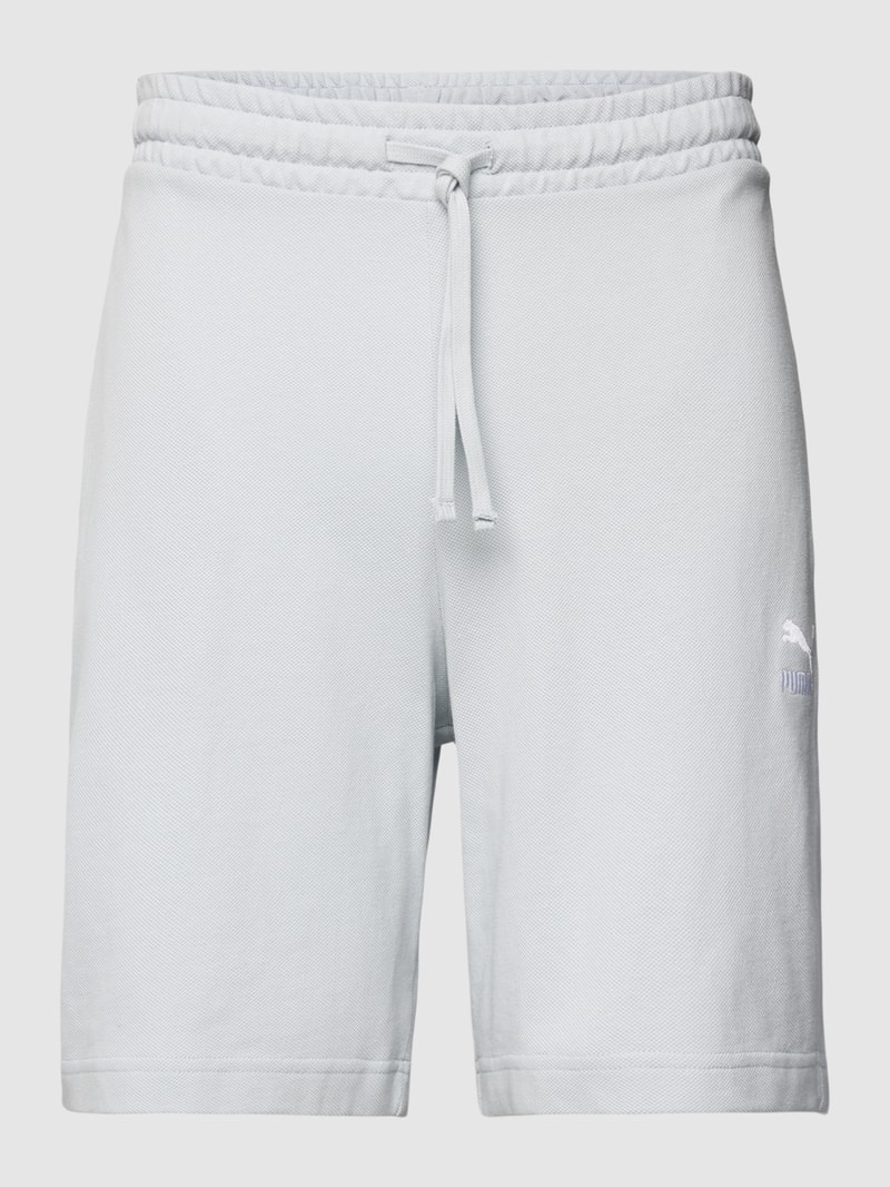 Sweatshorts mit Label-Stitching Modell 'CLASSICS' in hellgrau
