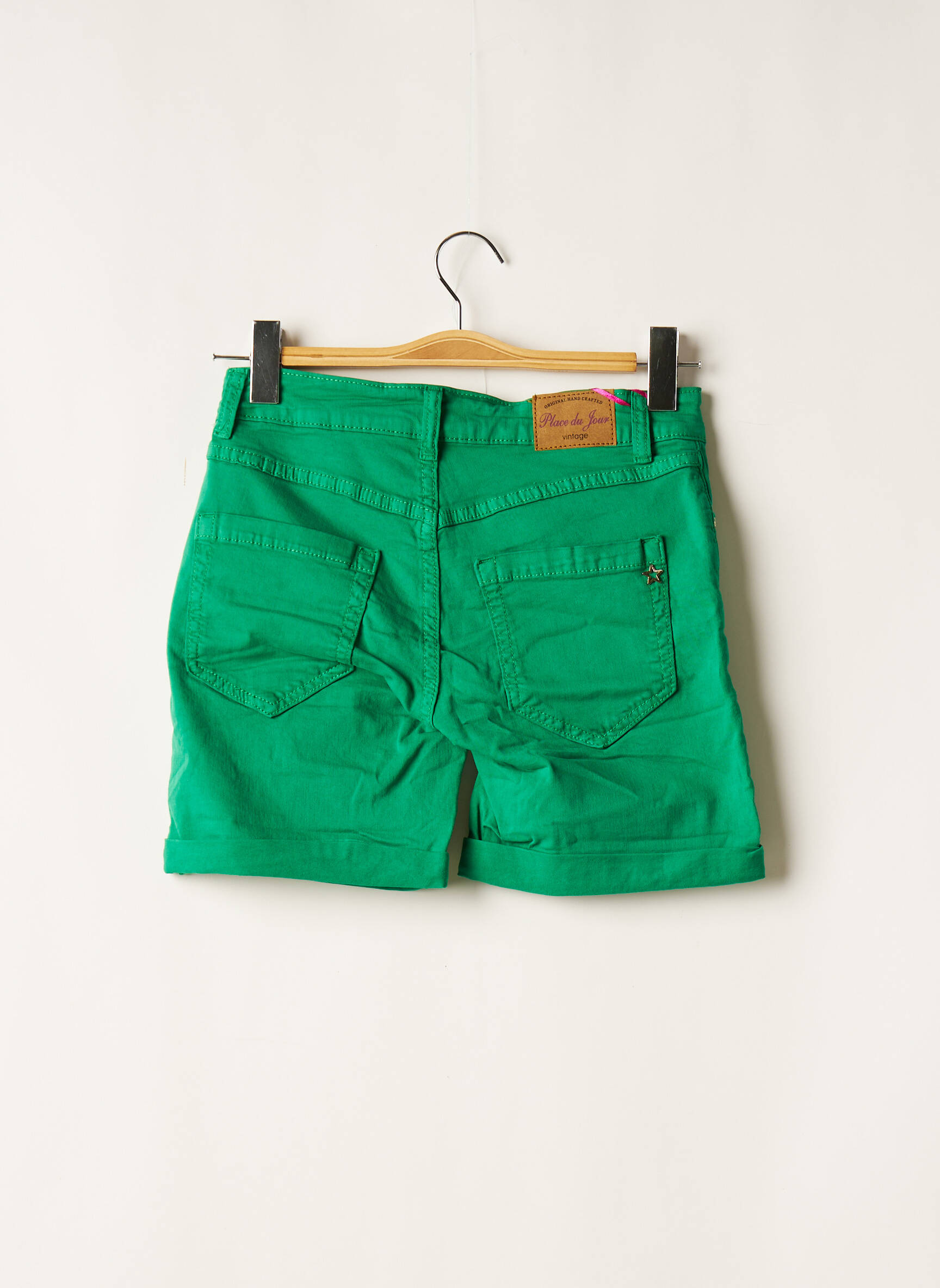 Place Du Jour Shorts 1 Femme couleur vert