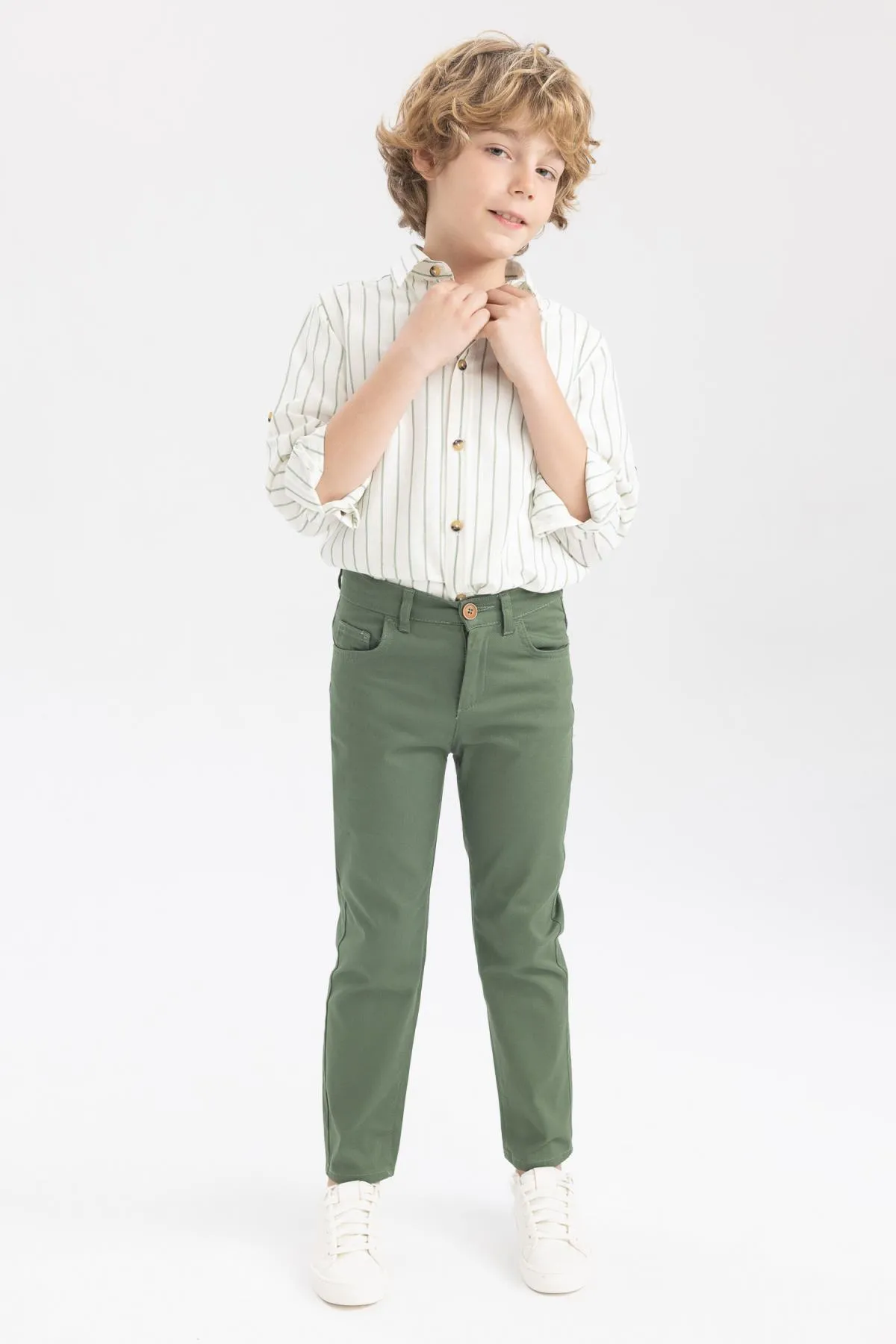 DeFacto  Gabardine-Hose mit normalem Bein für Jungen Z9666a623sm