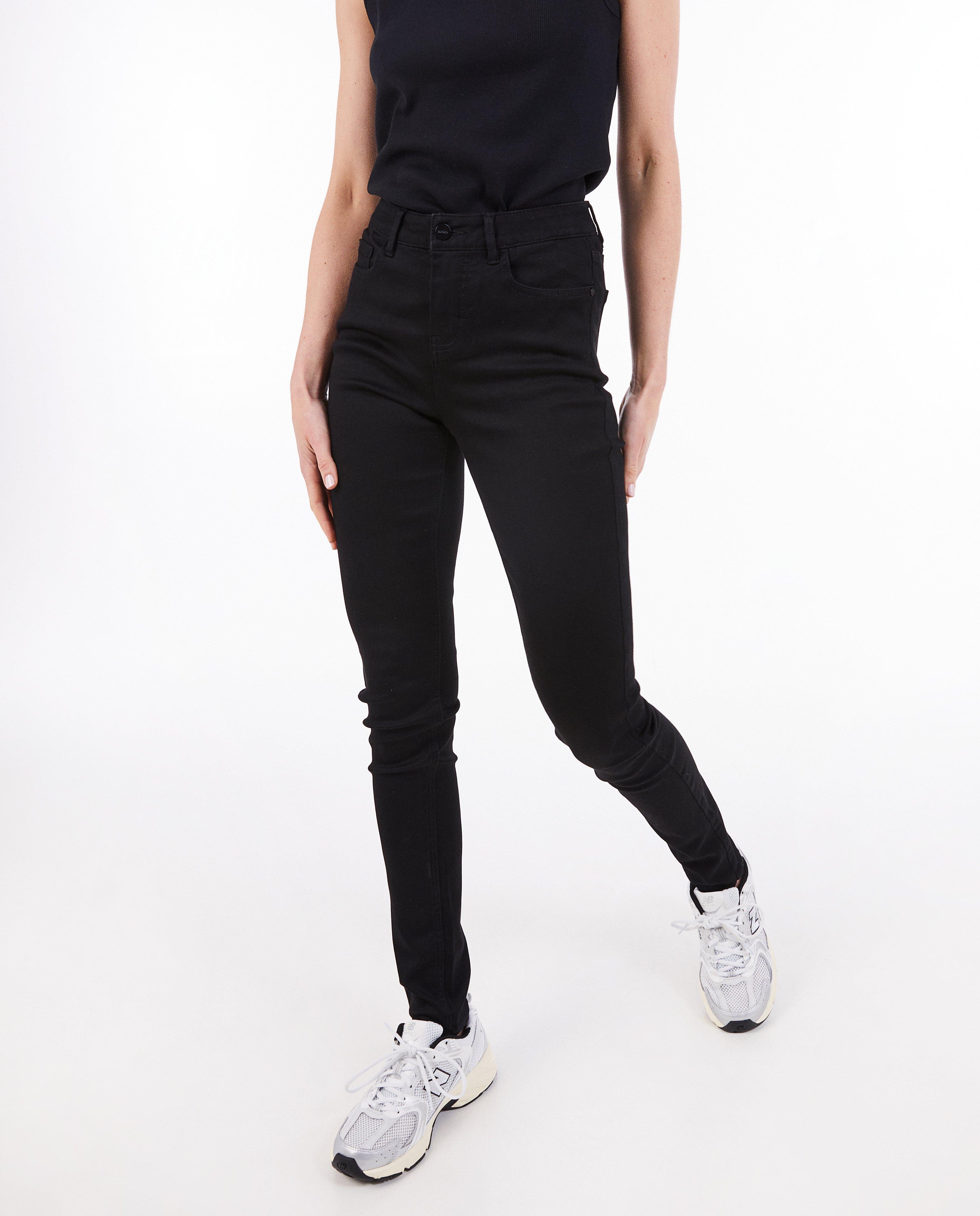 JBC Black skinny Sora black