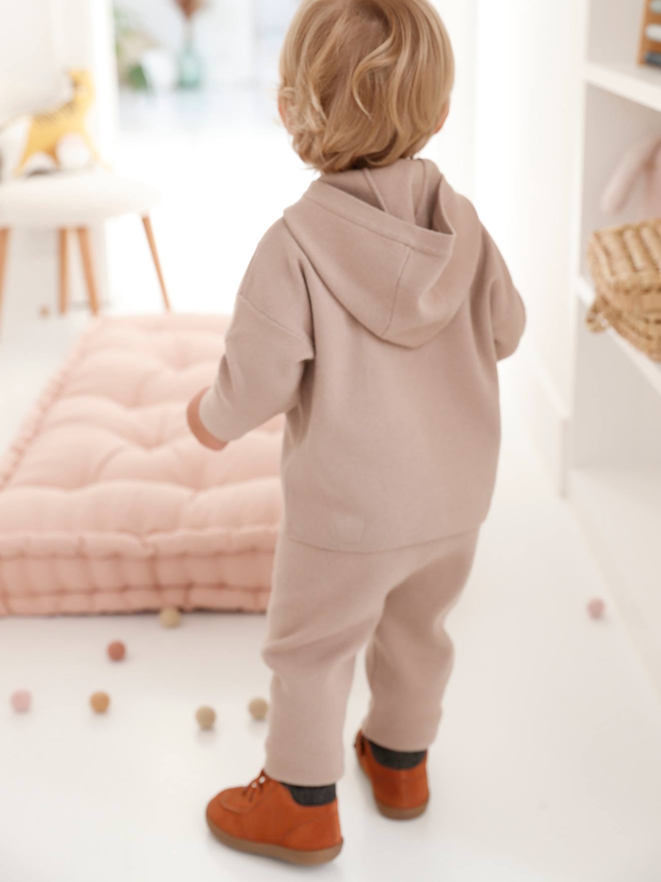 Ensemble bébé en tricot pull + pantalon cappuccino