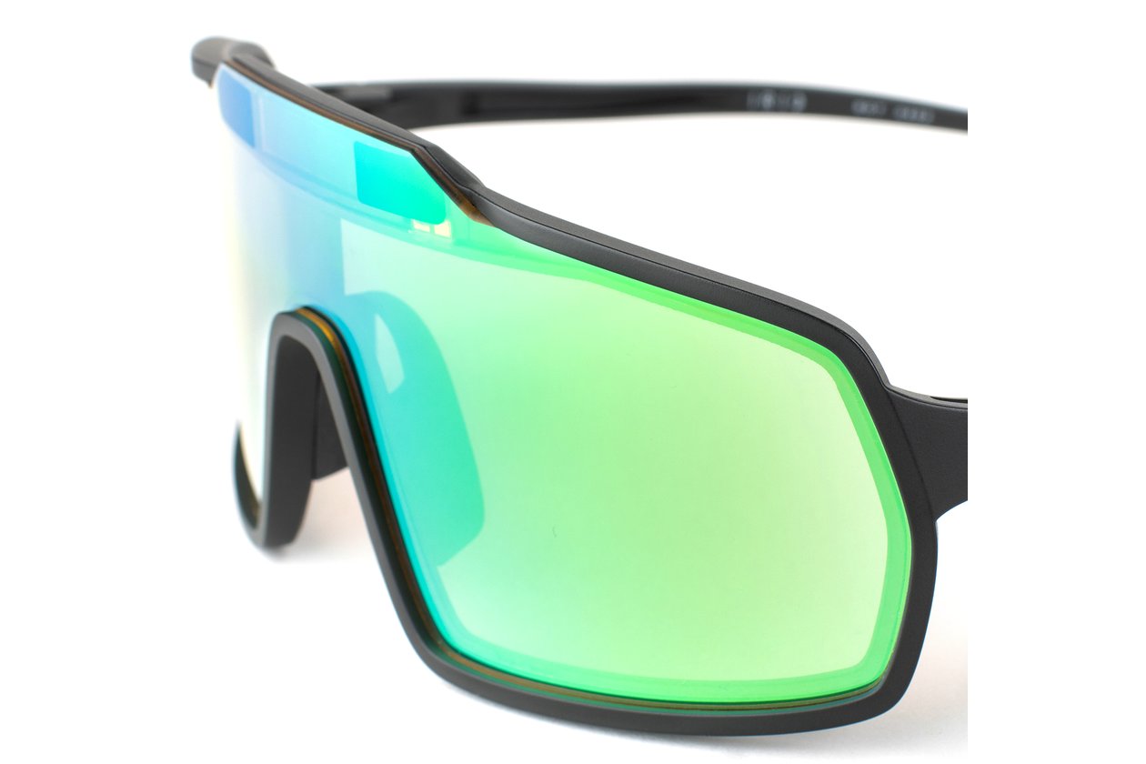 OUTOF Bot Black / E-green