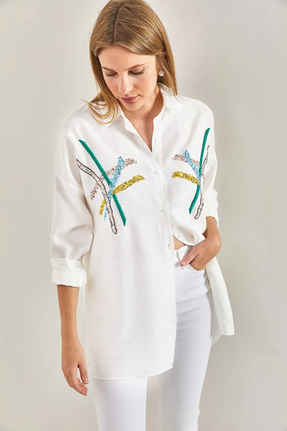 Bianco Lucci  Damen-Hemd „Ayrobin“ aus Leinen mit Pailletten-Palettenstickerei