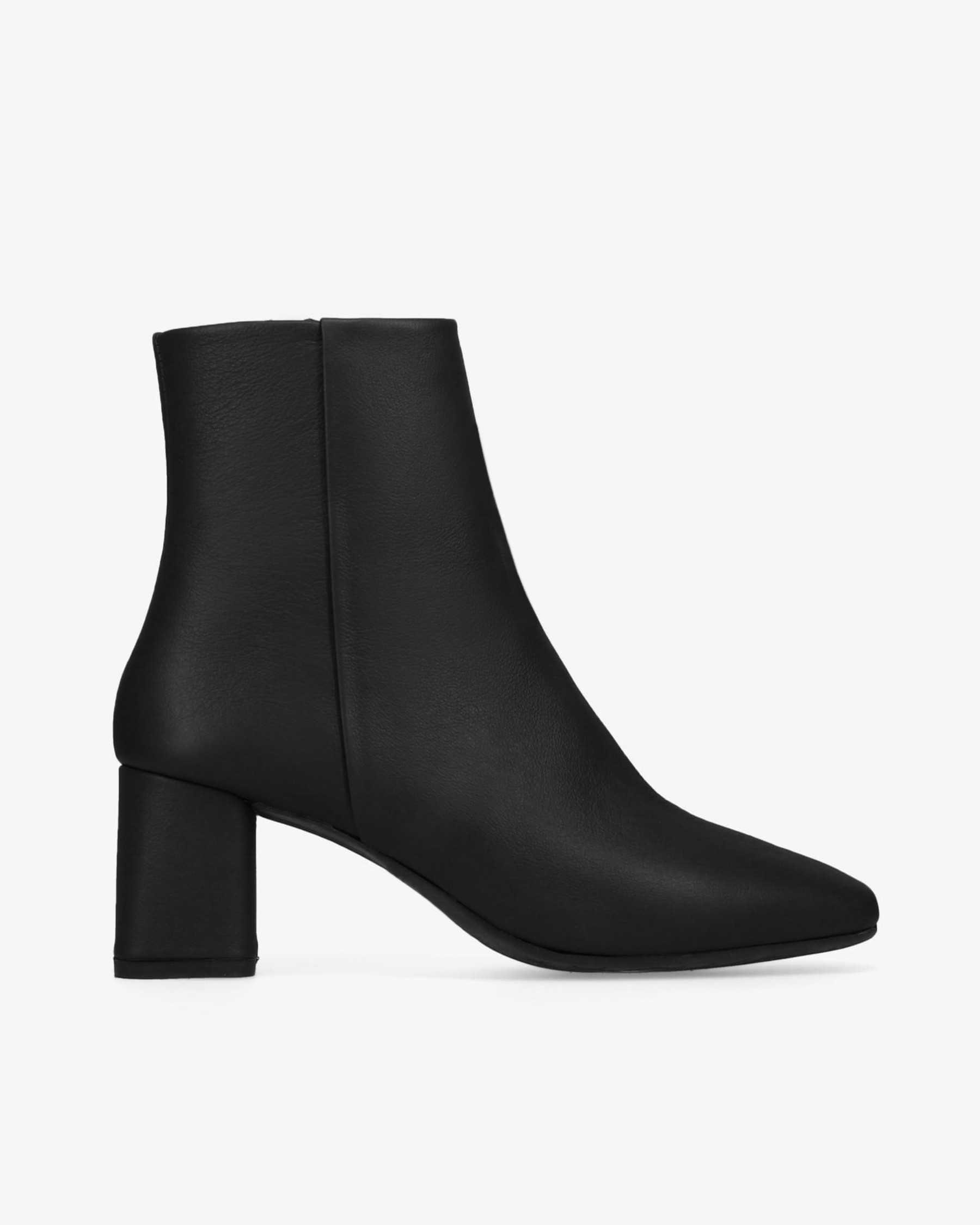 Phoebe ankle boots