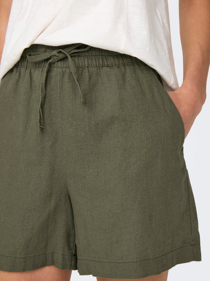 JACQUELINE de YONG Shorts Hohe Taille loose Fit Elastische Taille Kordelzug in Olive günstig kaufen