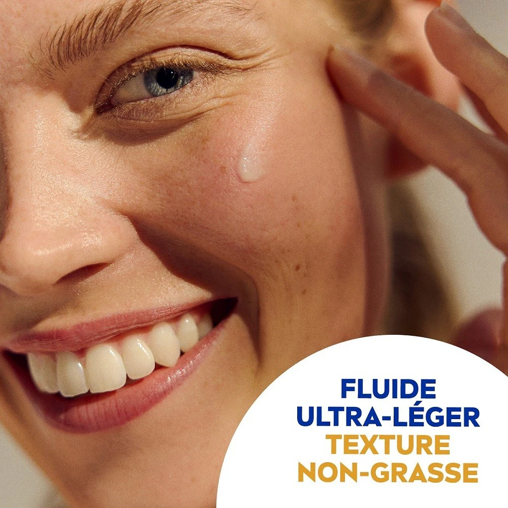 NIVEA Derma skin Clear - Fluide UV solaire vis age FPS 50