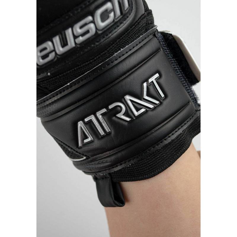 Reusch Attrakt Freegel Infinity Torwarthandschuhe