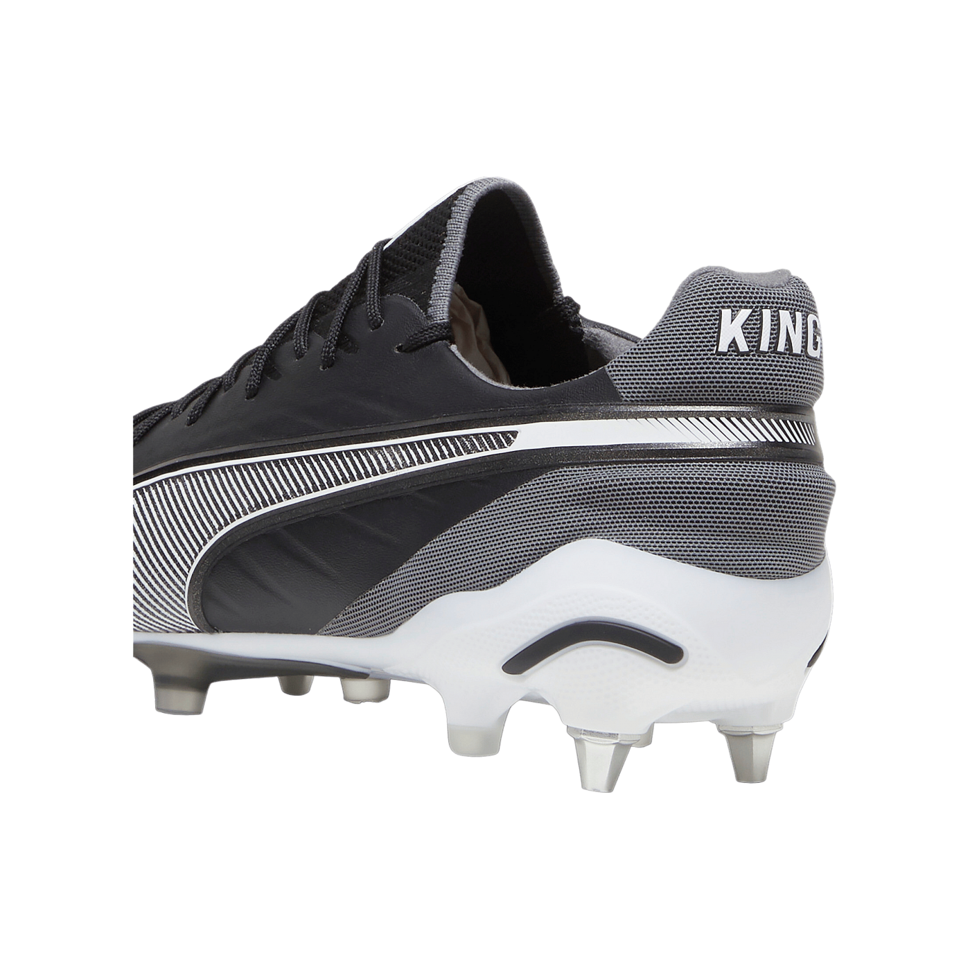 PUMA KING Ultimate MxSG Schwarz F01