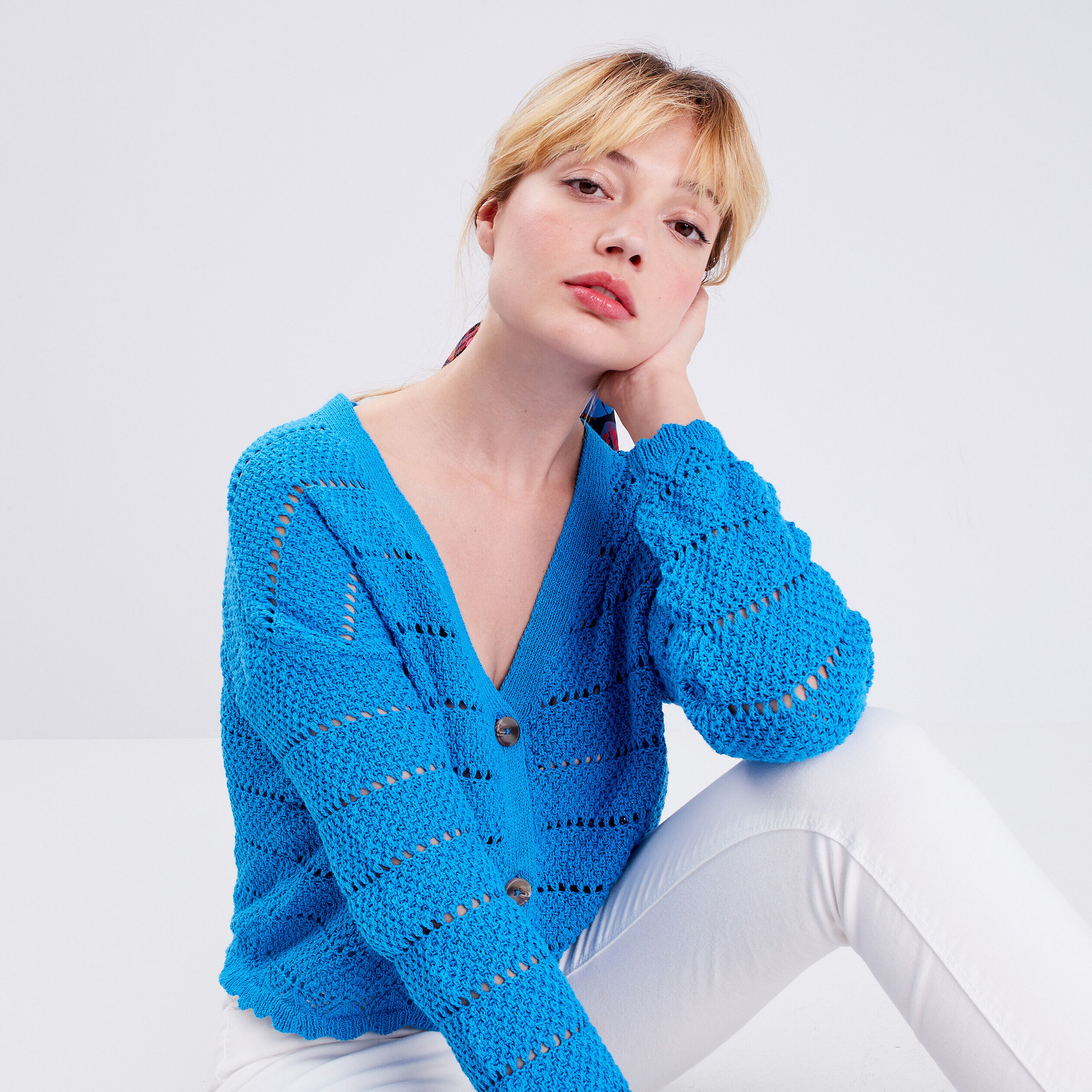 Gilet boutonné aspect crochet bleu femme | Cache Cache