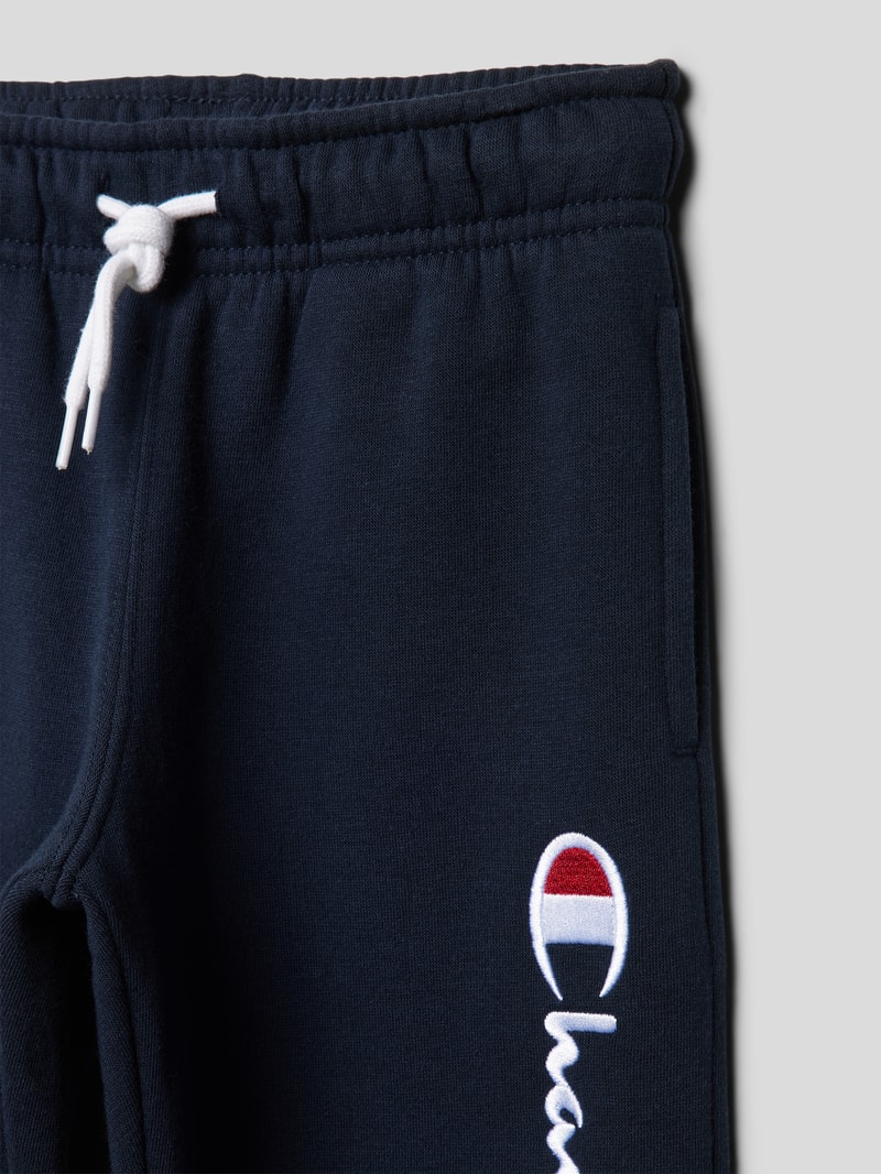Sweatpants mit Label-Stitching in marineblau