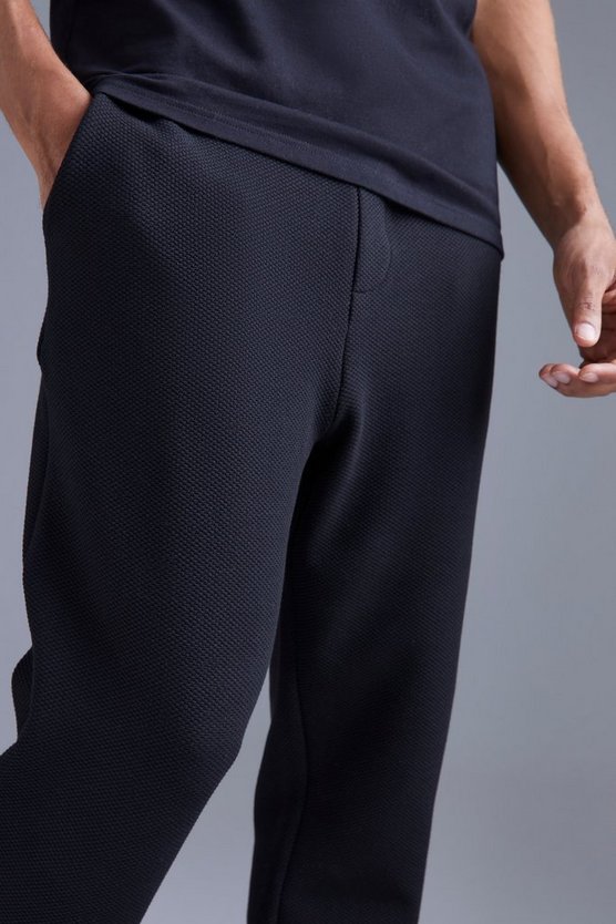 Elastische schmale strukturierte Hose
