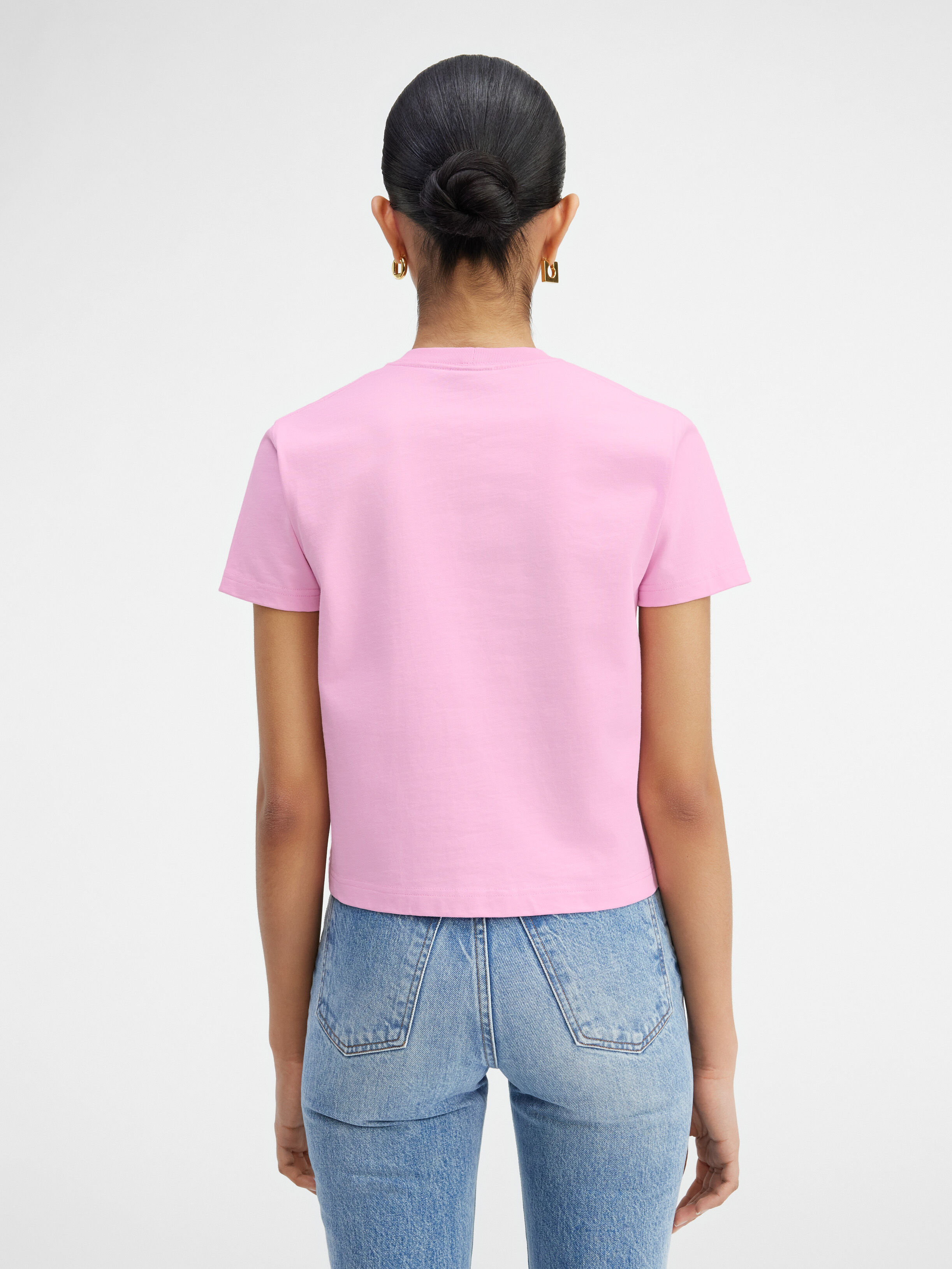 Le t-shirt Noeud