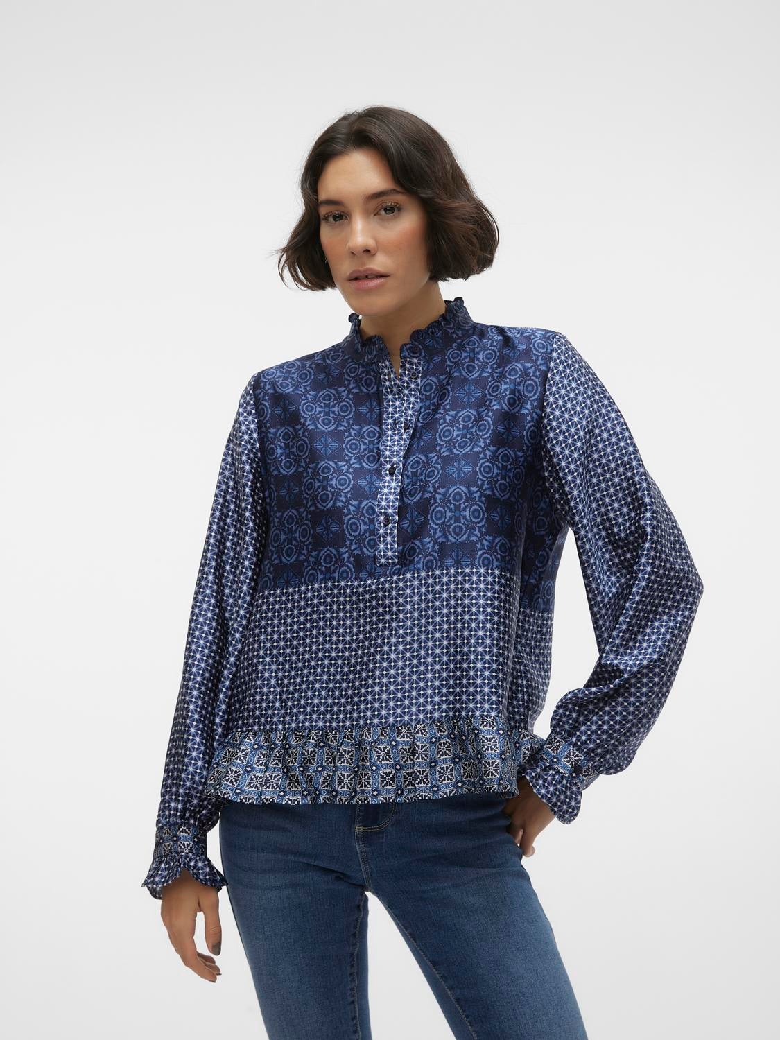 VMLEVI Top