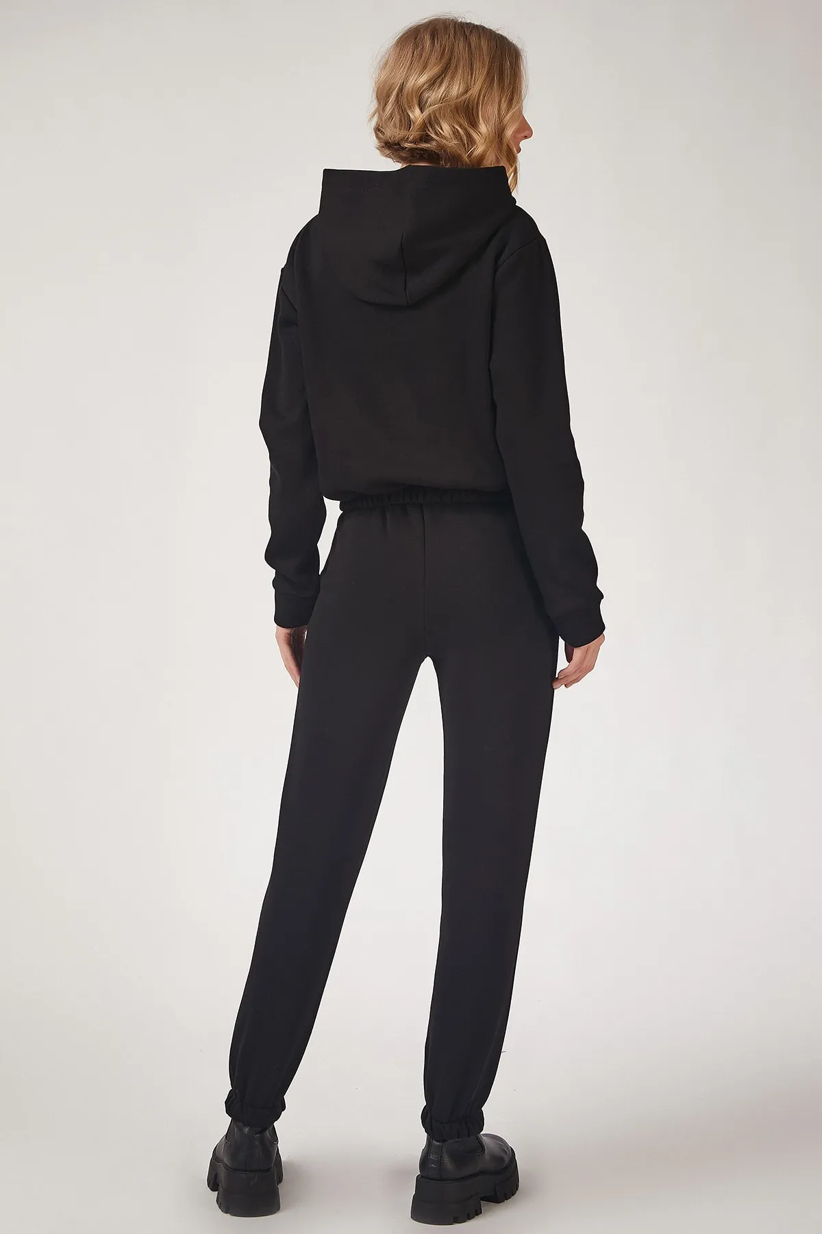 Happiness İstanbul  Schwarzer Fleece-Trainingsanzug mit NASA-Aufdruck für Damen LD00022
