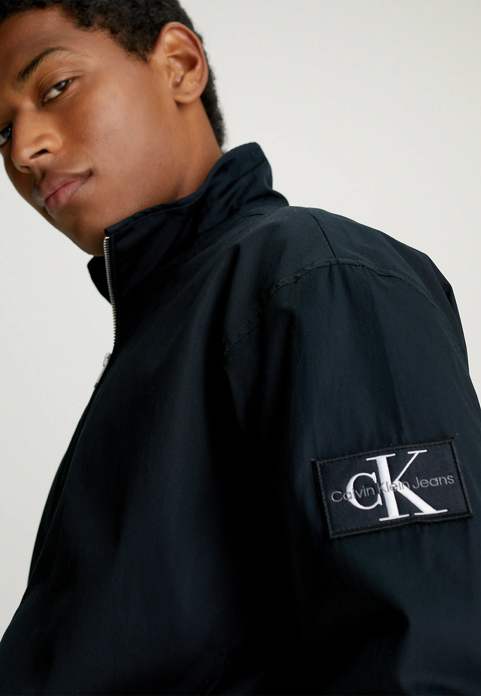 Calvin Klein Jeans RELAXED - Chaqueta de entretiempo