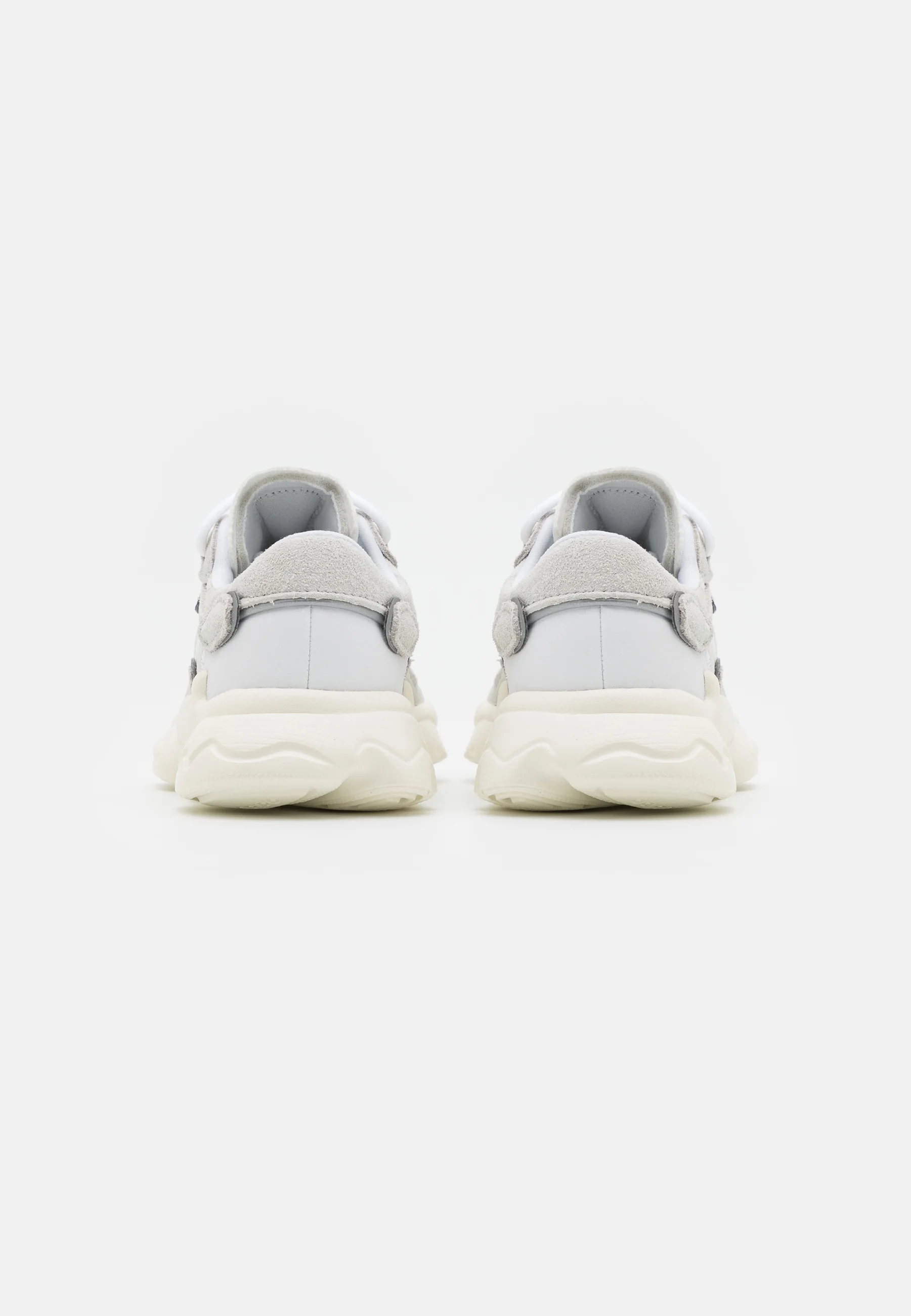 adidas Originals OZWEEGO UNISEX - Zapatillas bajas