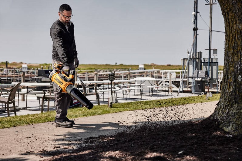 DeWalt DCMBL777X1-QW FLEXVOLT Aksial Akku Løvblæser 54V XR 1x 9,0Ah og Oplader Børsteløs