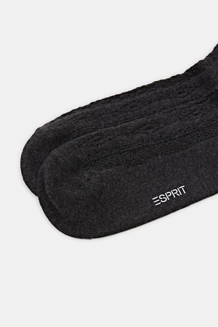 Socken aus Zopfstrick