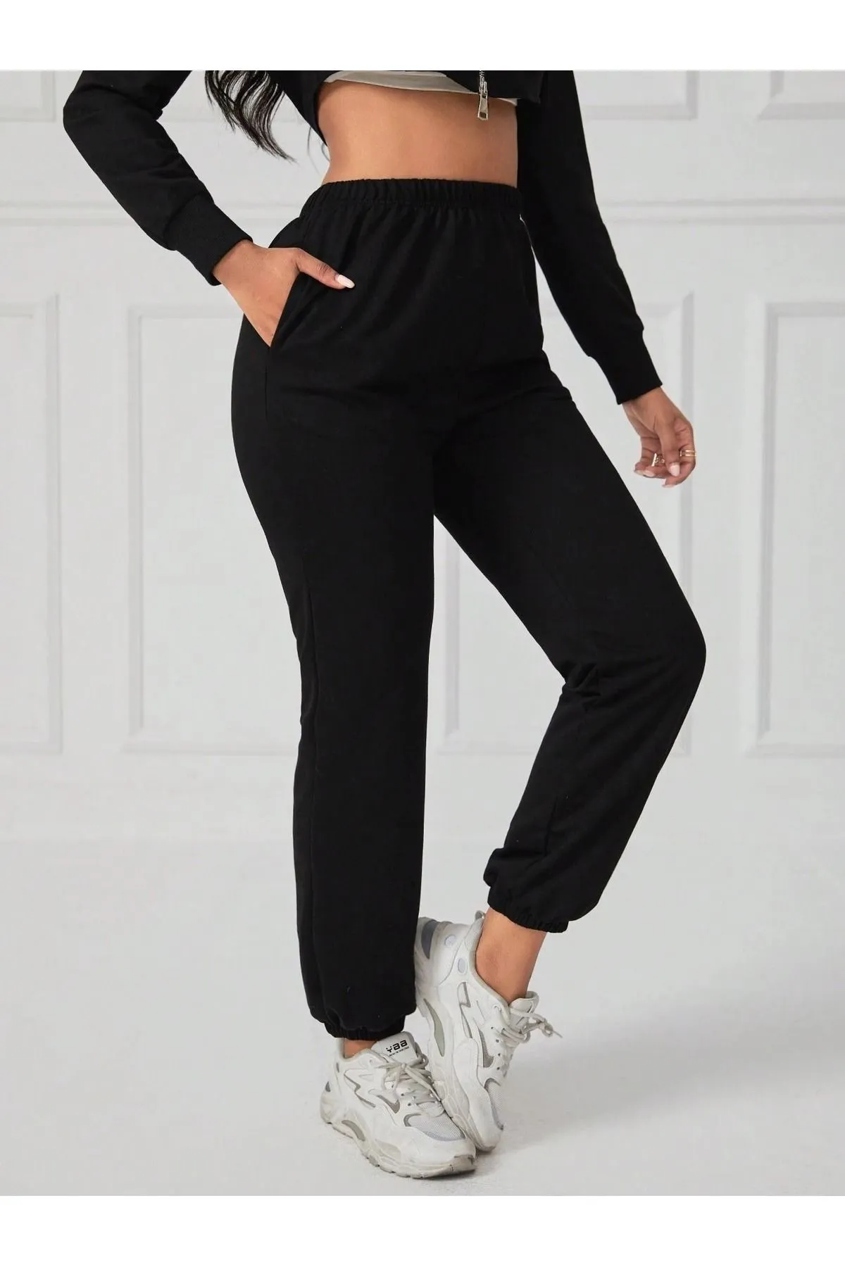 Know  Schwarze elastische Jogginghose für Damen