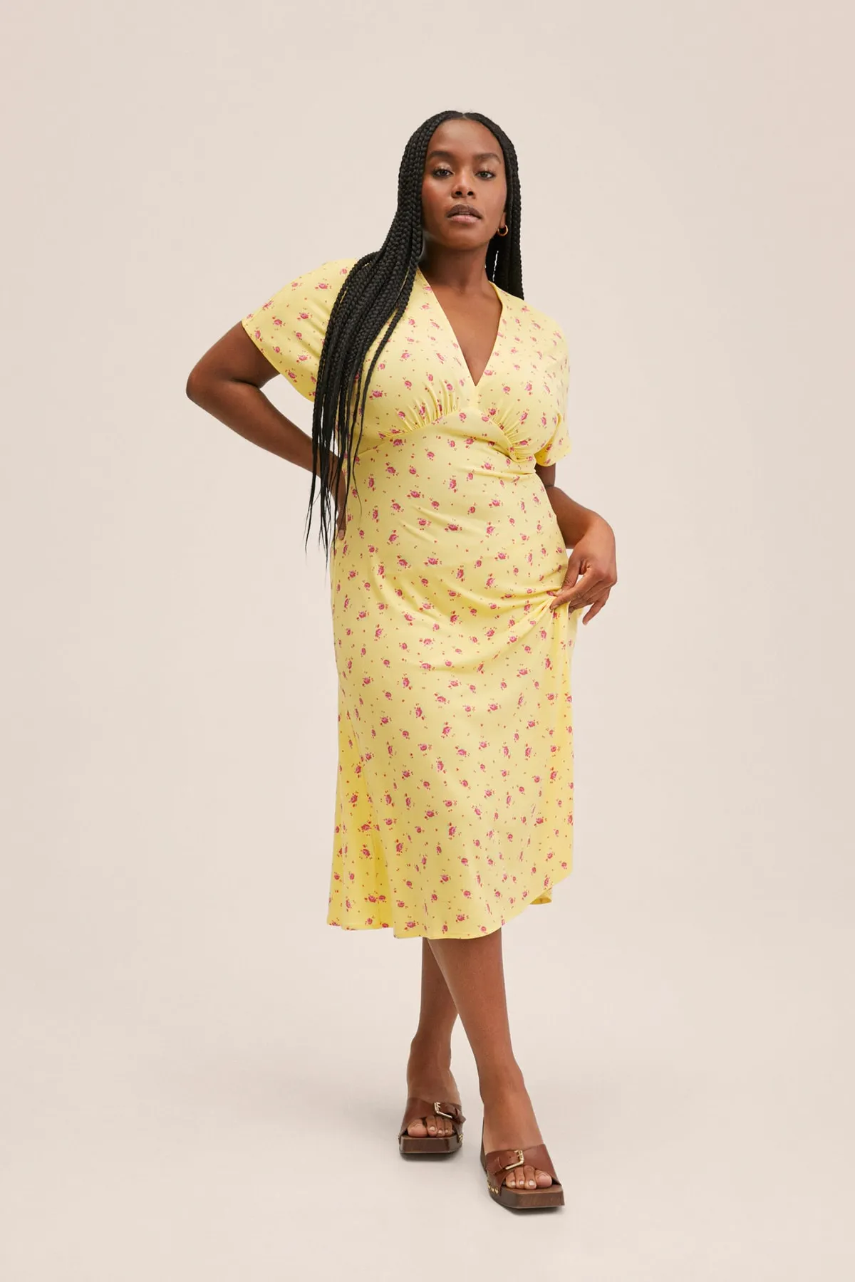 MANGO  Gelbes Damenkleid 27027746