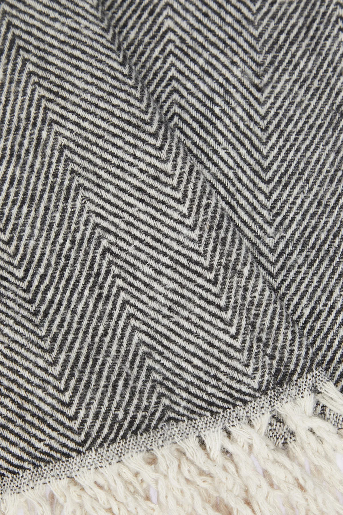 Trendyol Collection  Schwarzer Damenschal TWOAW22AT0036