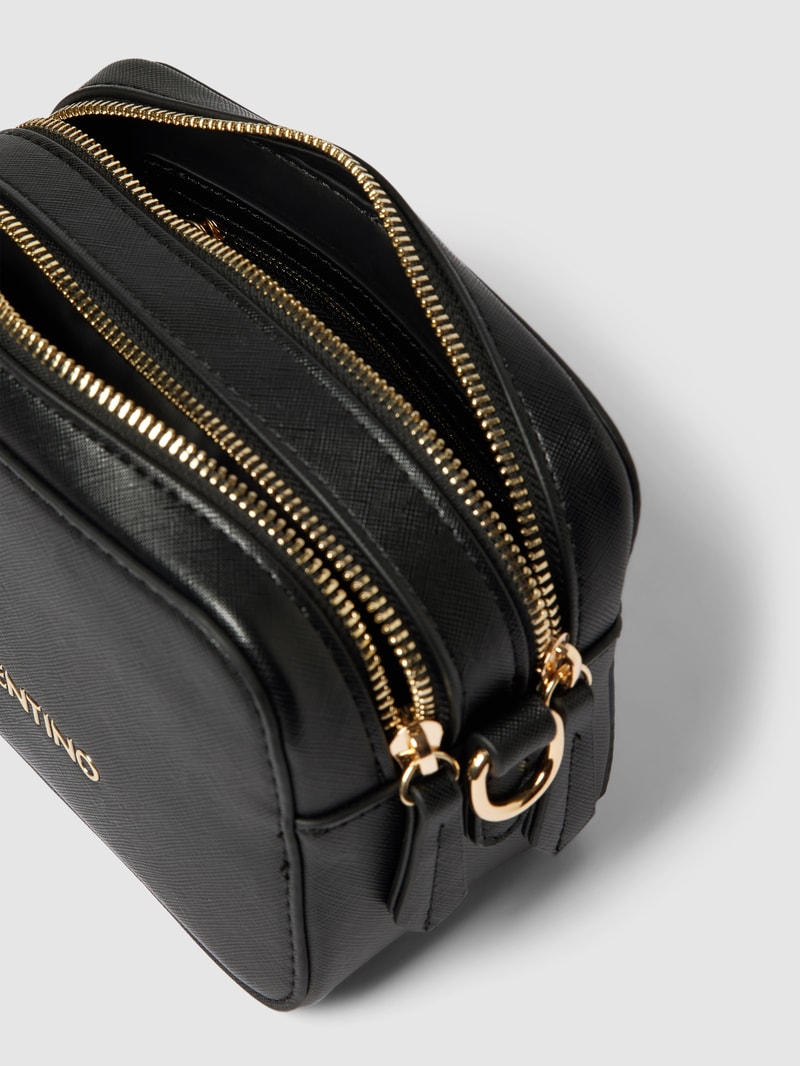 Umhängetasche mit Label-Details Modell 'ZERO' in schwarz