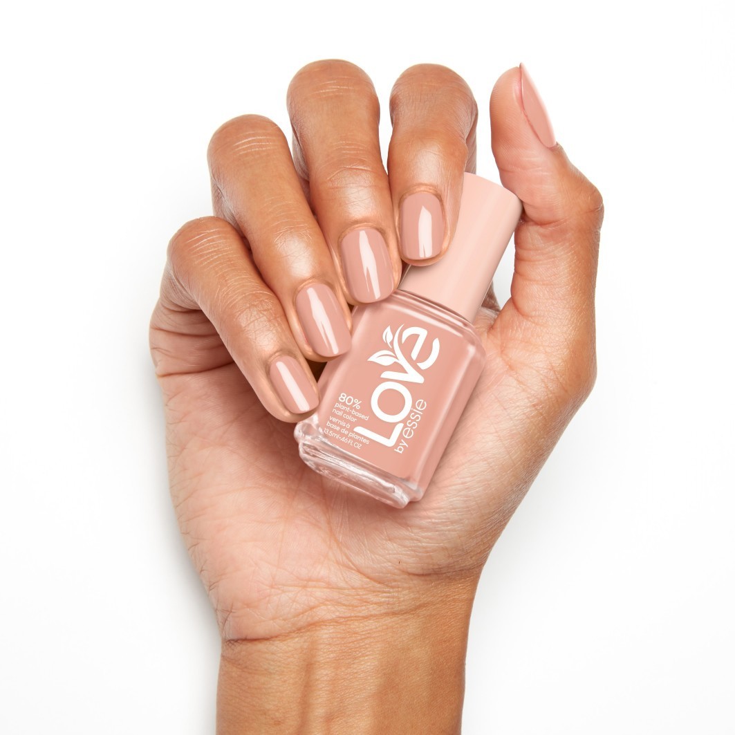 LOVE by essie