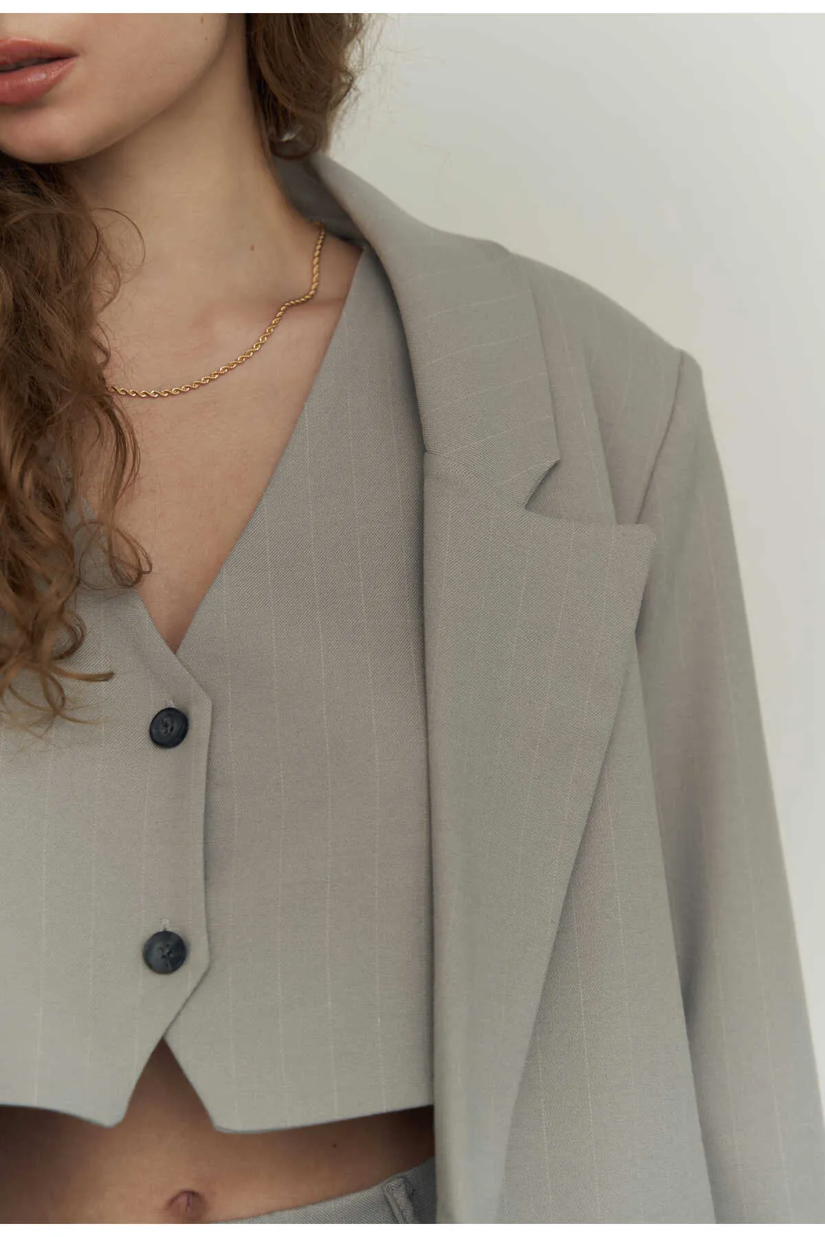 MCLLCTN  Graues Dreierjacken-Set für Damen von Polly