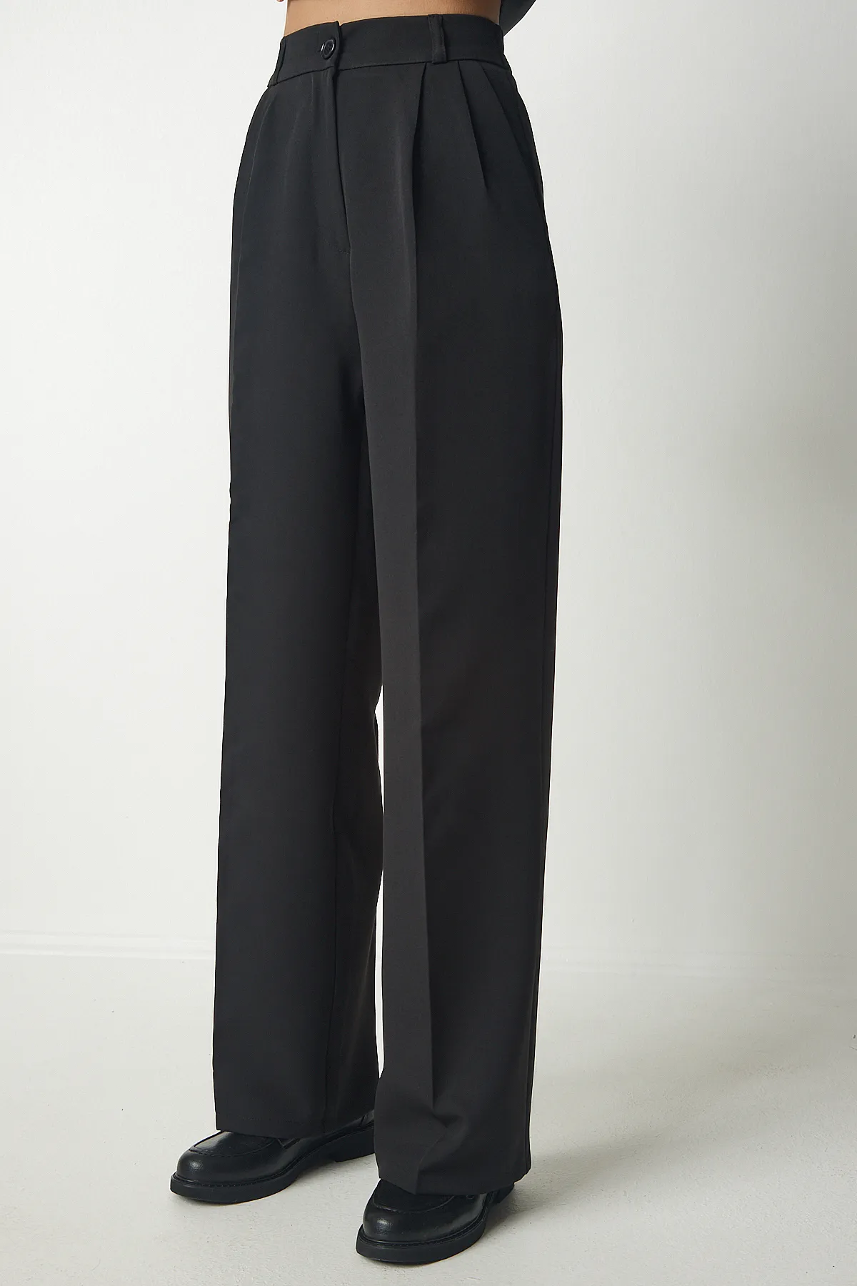 Happiness İstanbul  Schwarze Palazzo-Hose mit Taschen für Damen DW00001