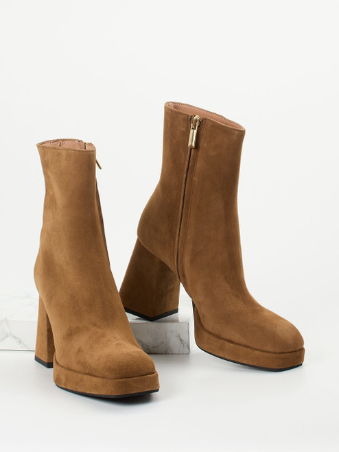 Stiefelette-17392890015 Konstantin Starke