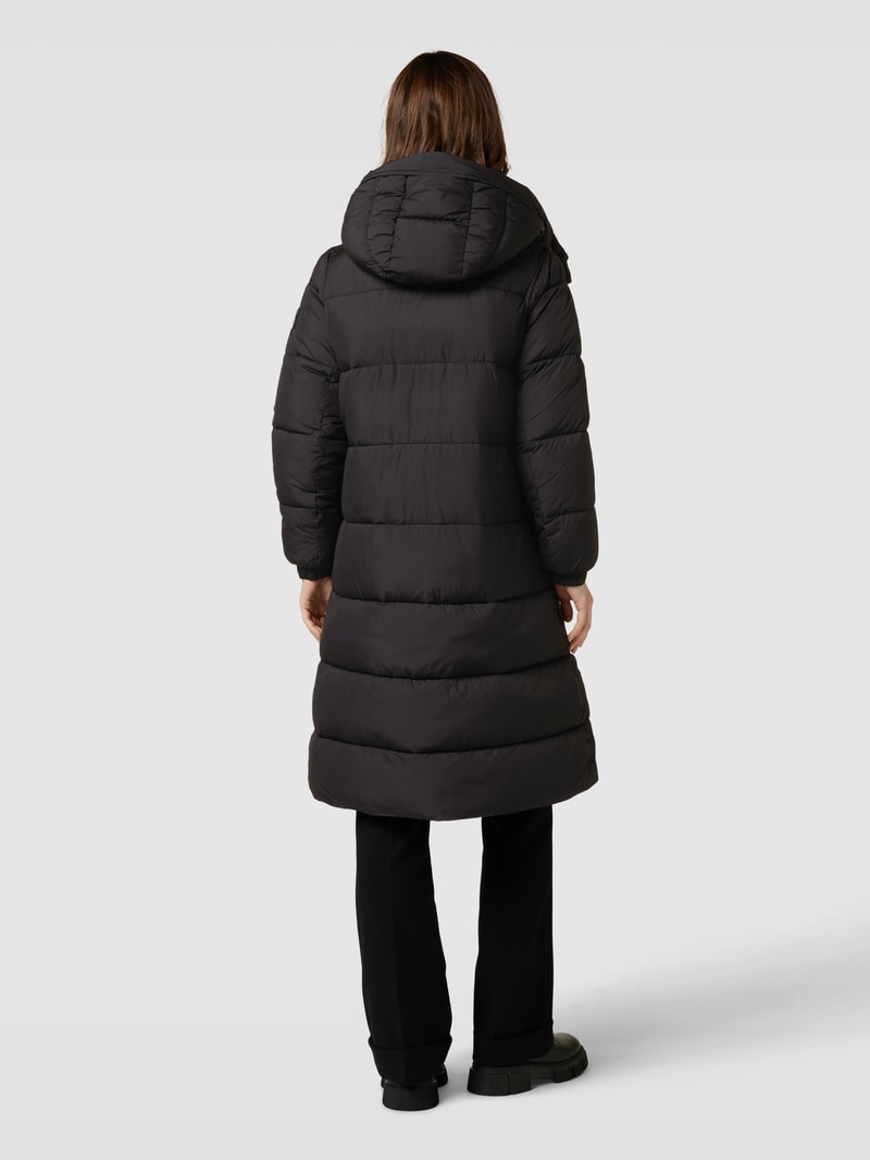 Steppjacke mit seitlichen Reißverschlusstaschen in schwarz