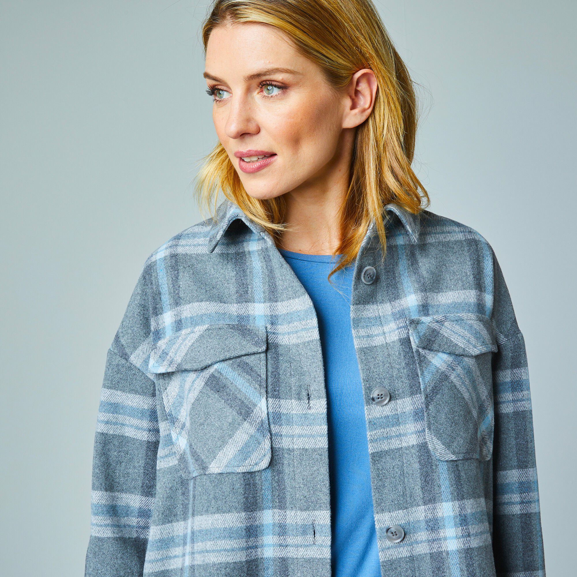 Veste surchemise oversize à carreaux