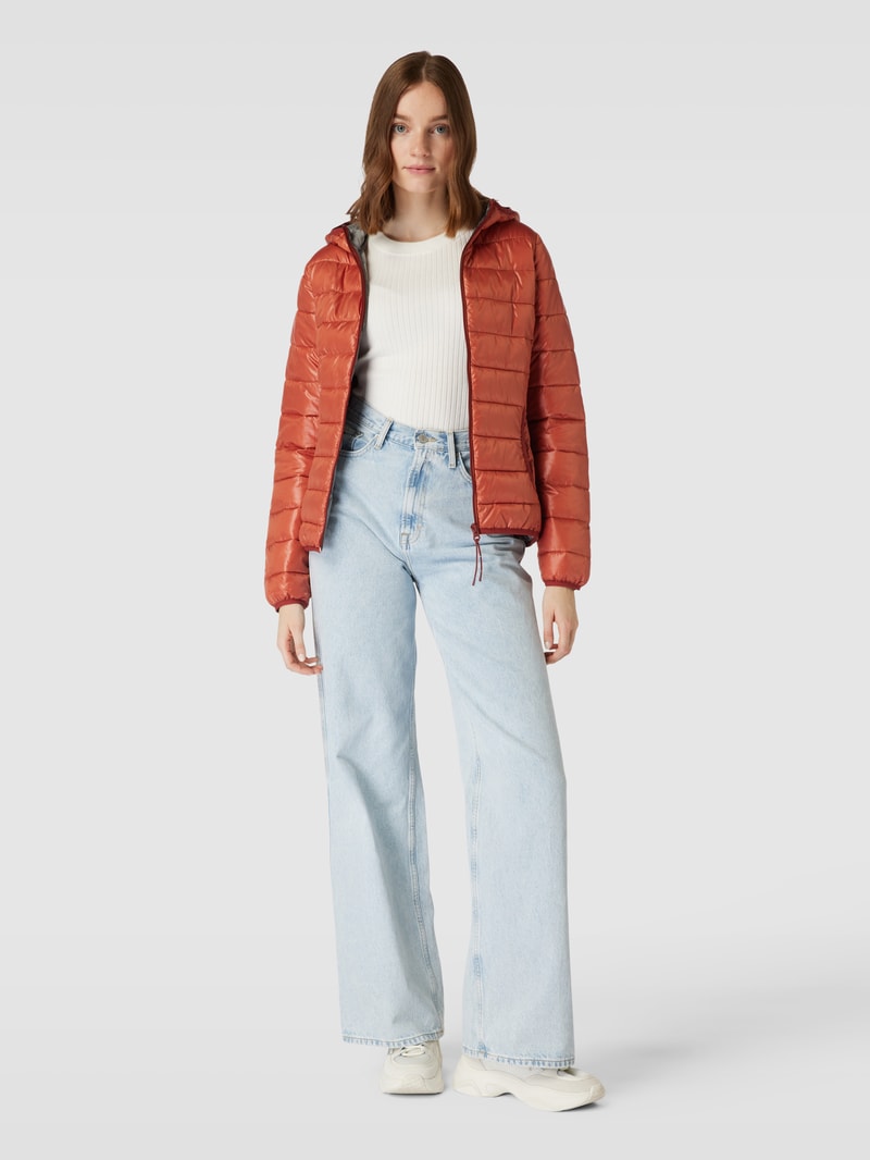 Steppjacke mit Eingrifftaschen in rostrot