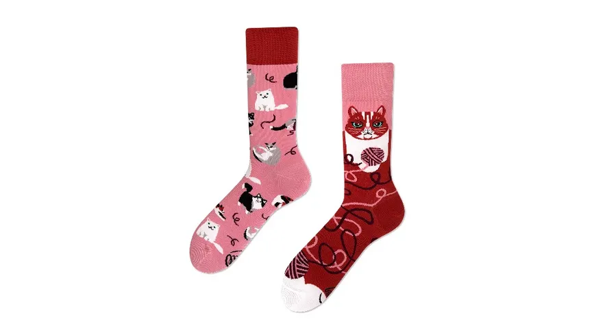 MANY MORNINGS Unisex Socken Playful Cat Playful Cat Regular
