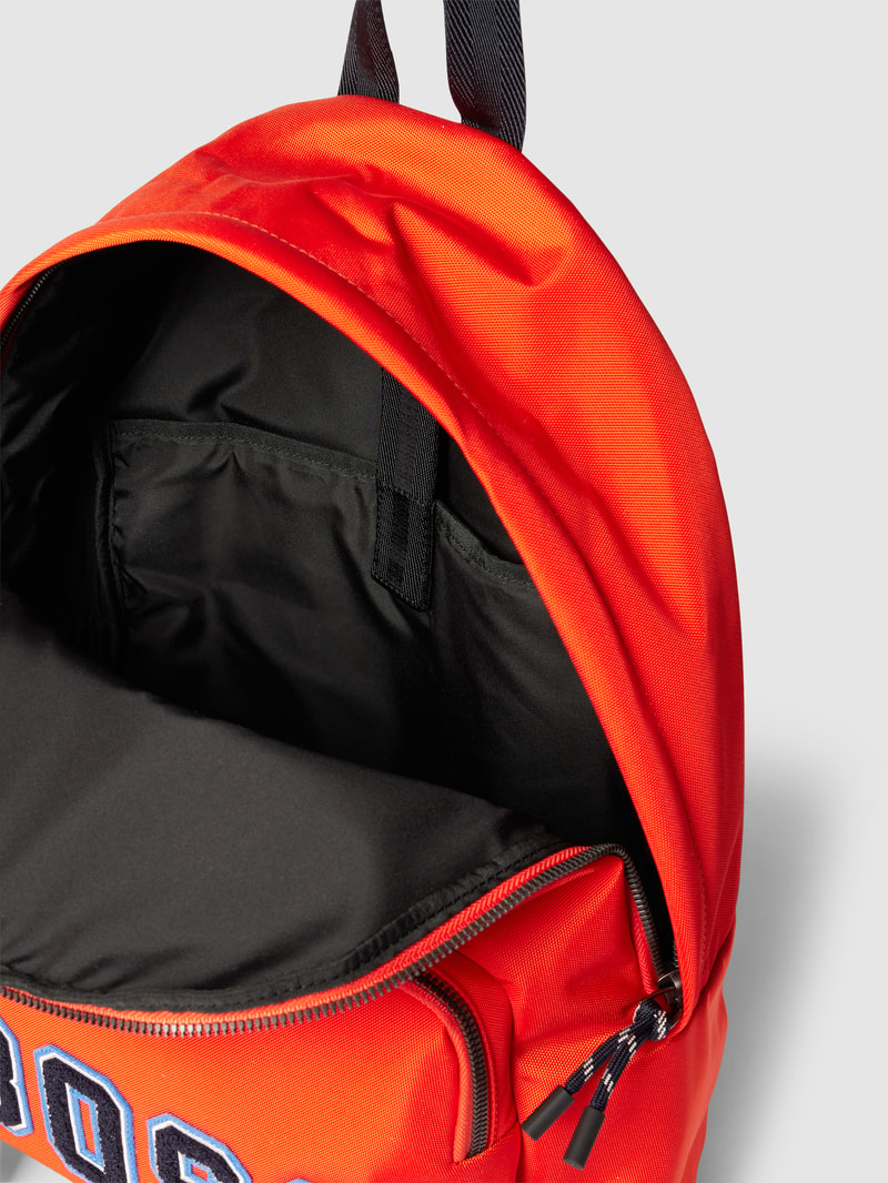 Rucksack mit Label-Applikation Modell 'Catch 2.0' in orange