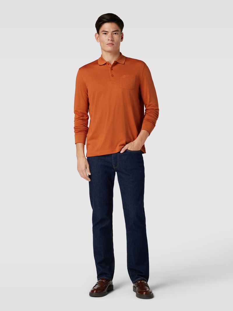 Poloshirt mit Brusttasche in rostrot