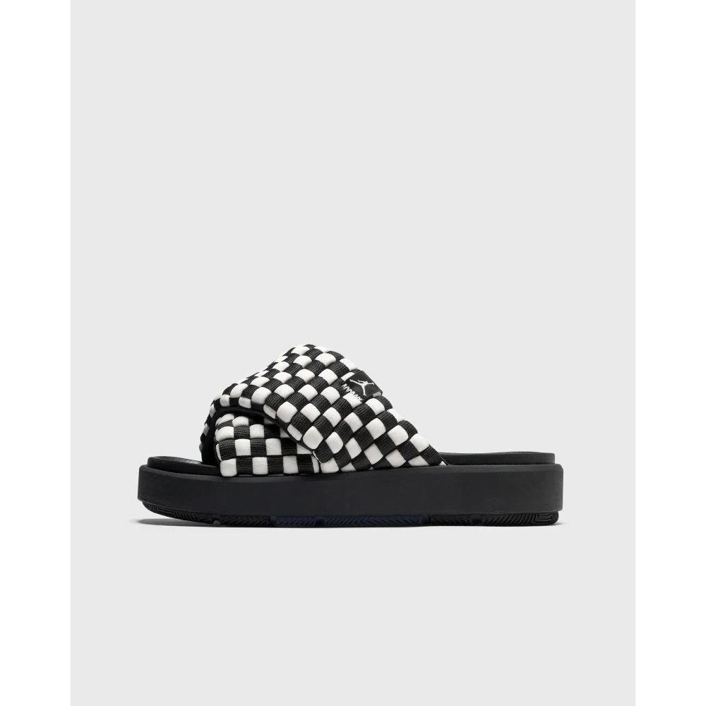 NIKE JORDAN Sophia DO8863-201 / weiss