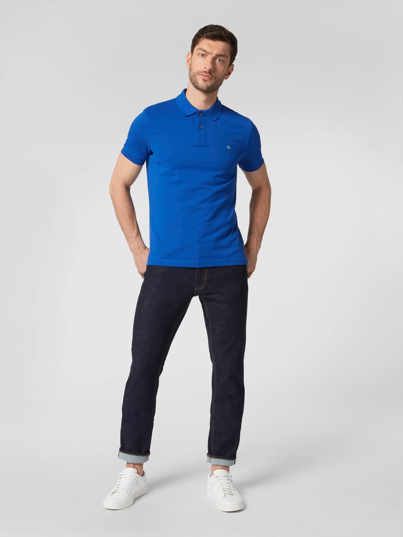 Regular Fit Jeans mit hohem Stretch-Anteil Modell 'Chuck' - 'Hi Flex' in dunkelblau